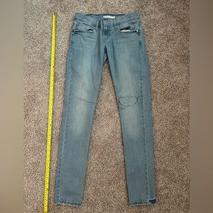 LEVI’s Women 524 fade into blue skinny jeans (s.26)